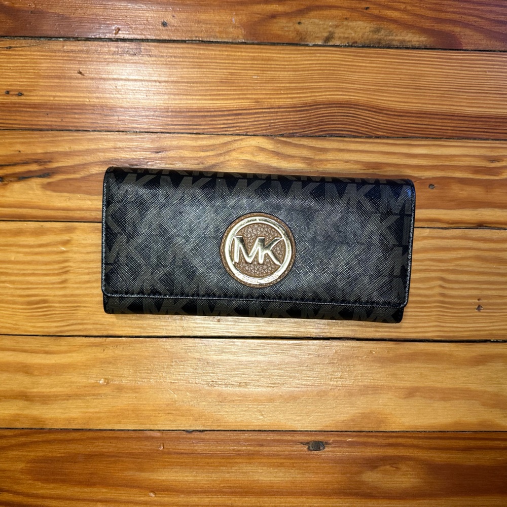 Michael Kors Wallet with Logo